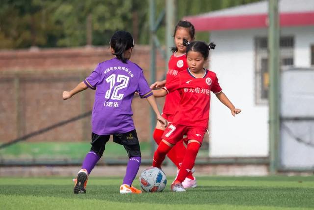 U17女足备战世界杯展现良好状态，力争首战胜利